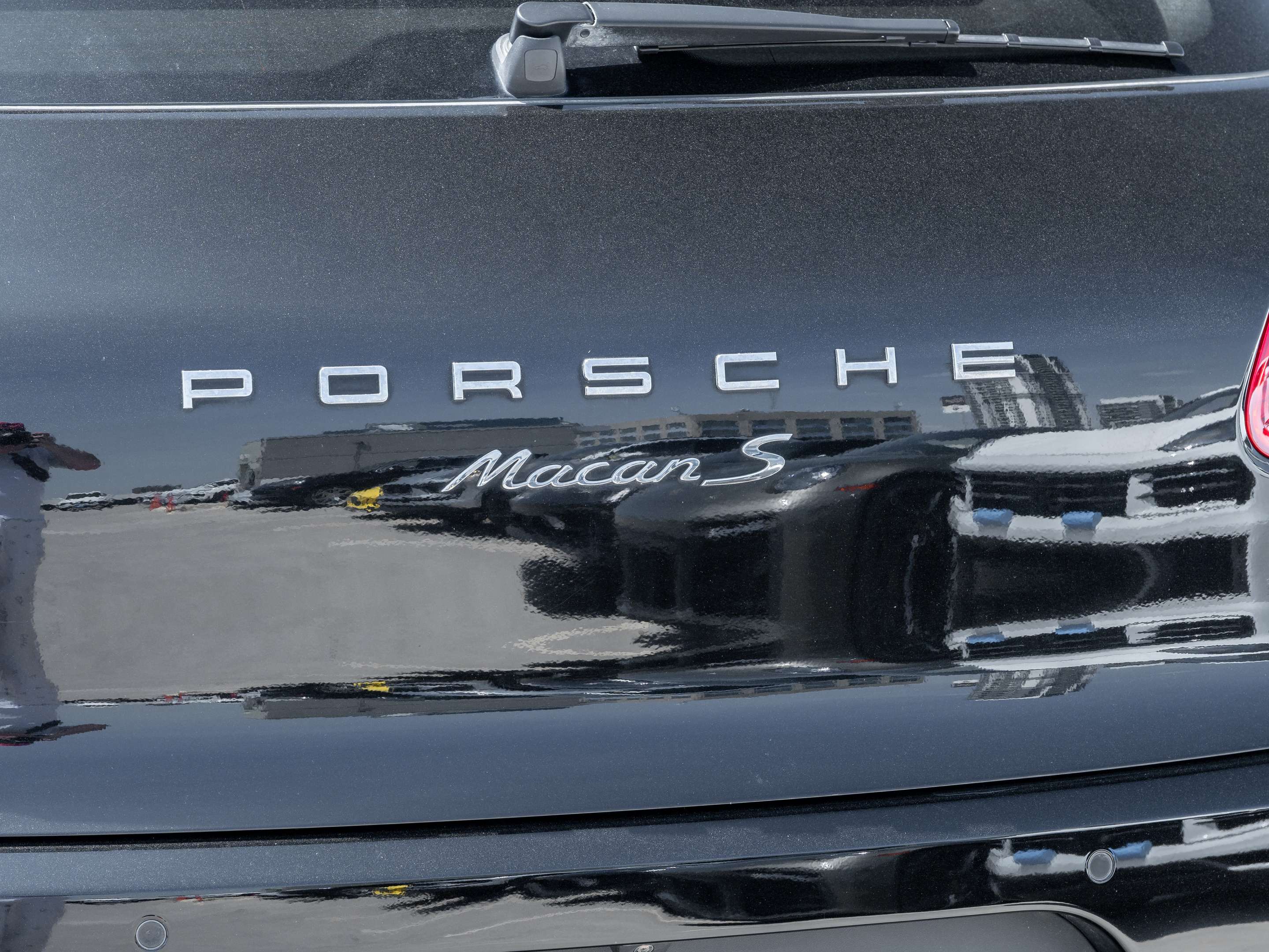 2015 Porsche Macan S | 340 Horsepower | No Accidents thumb 31