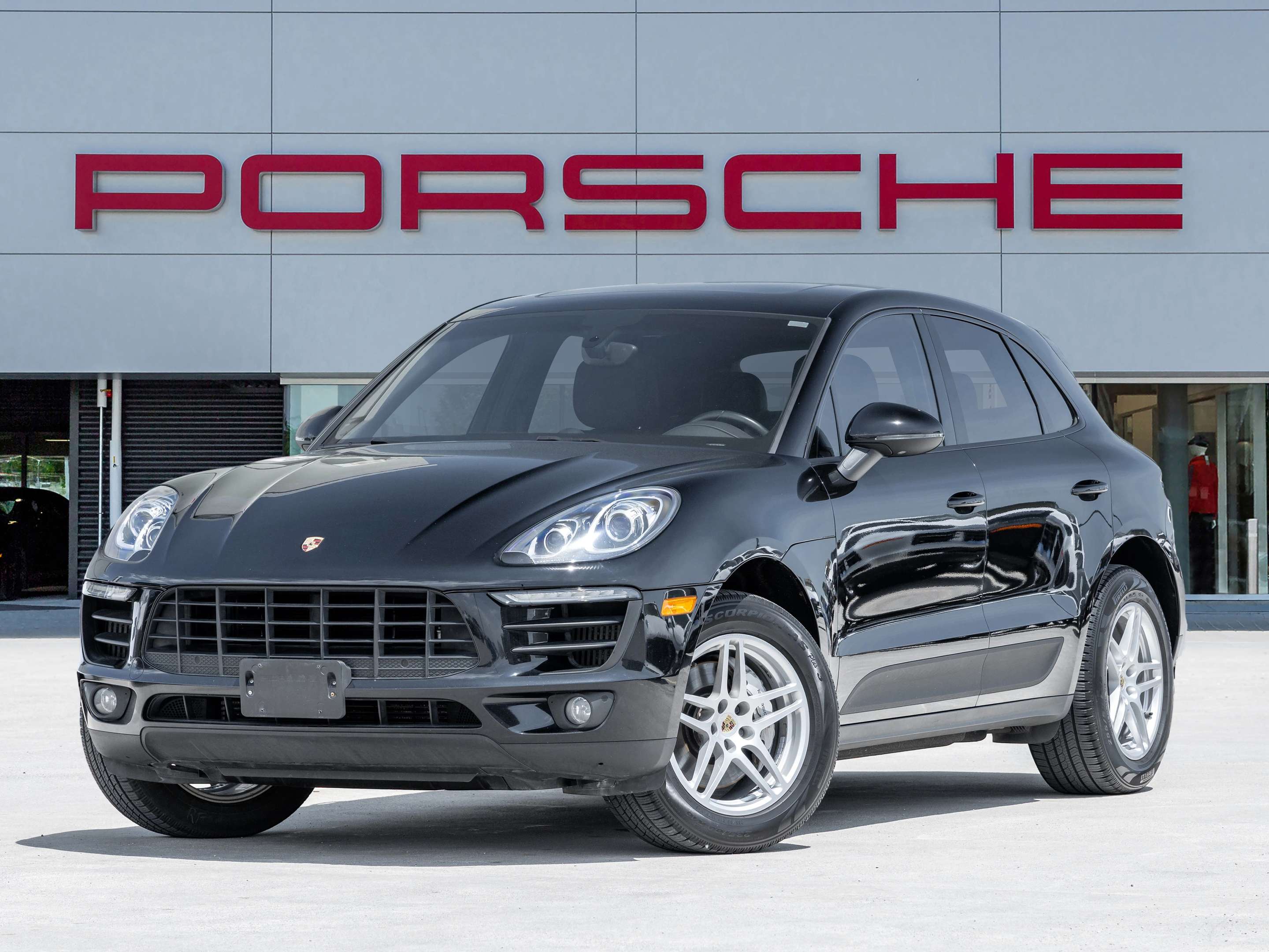 2015 Porsche Macan S | 340 Horsepower | No Accidents