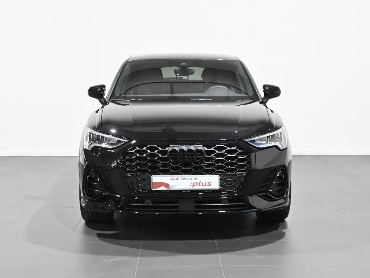 Audi Q3 Sportback 35 TDI Black line S tronic Negro - 2