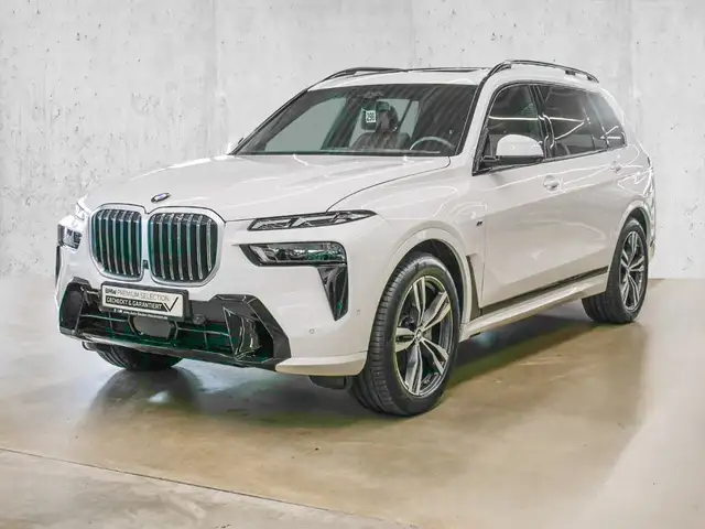 2026 BMW X7 in White for sale