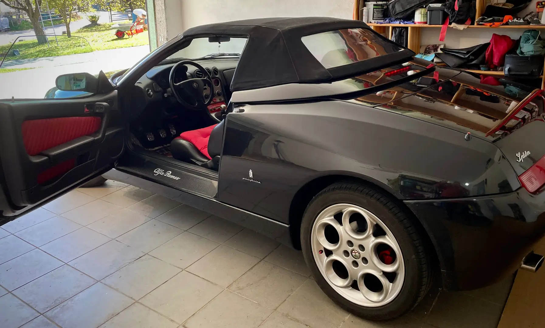Alfa Romeo Spider Spider 2,0 Twin Spark 16V Schwarz - 2