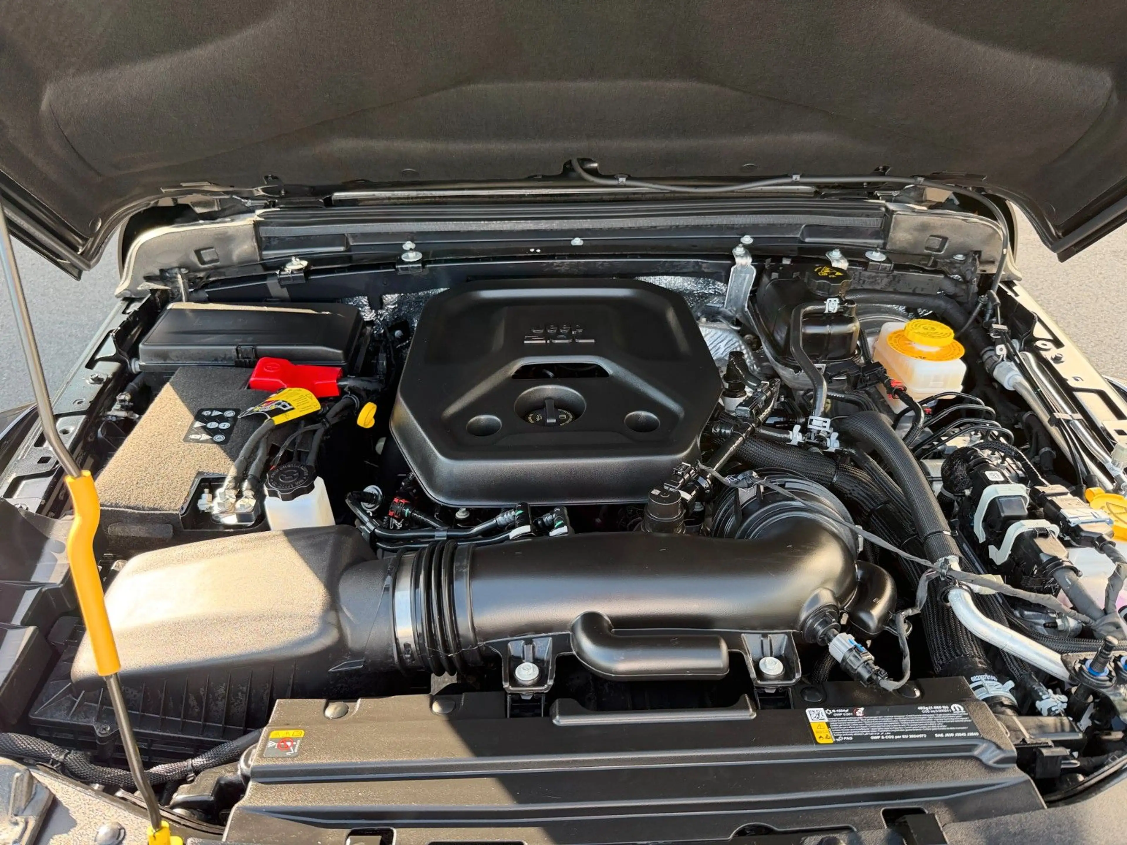 Jeep Wrangler WRANGLER 2026 UNLIMITED RUBICON 35 XTREME AHK — photo 3