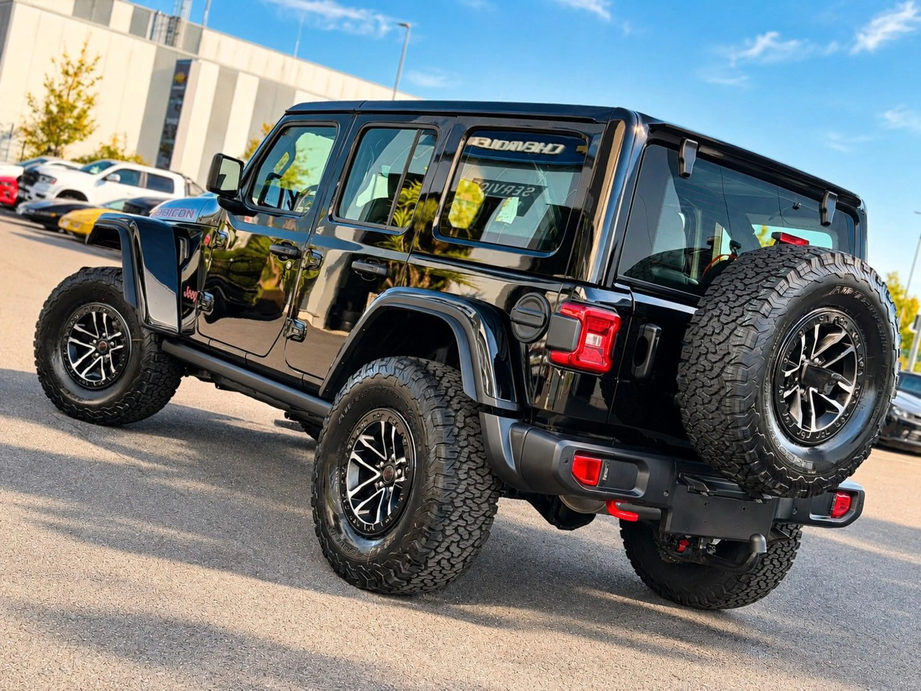 Jeep Wrangler WRANGLER 2026 UNLIMITED RUBICON 35 XTREME AHK — photo 5