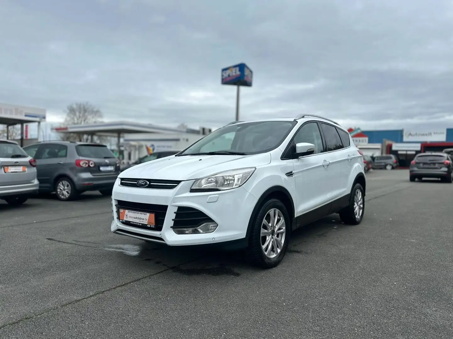 Ford Kuga Titanium 2 Jahre TüV Blanc - 1