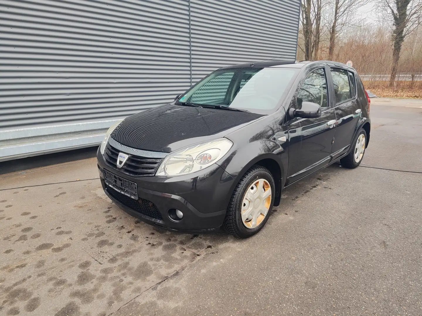 Dacia Sandero 1.5 Diesel  Allwetterreifen 1-Hand TÜV+AU=NEU - 2