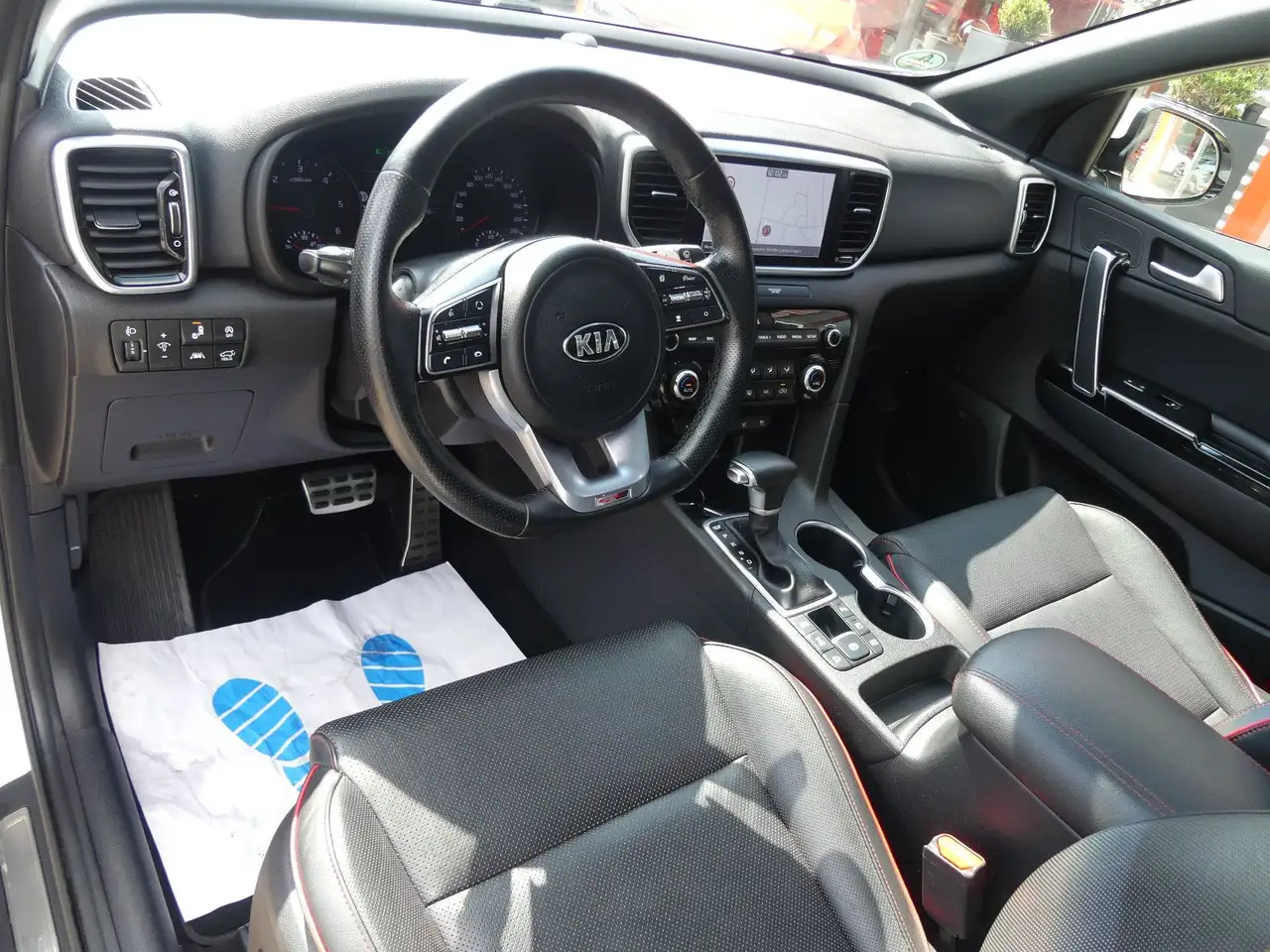Kia Sportage GT-Line 4WD Panorama*Leder*ab 249€, миниатюра 11