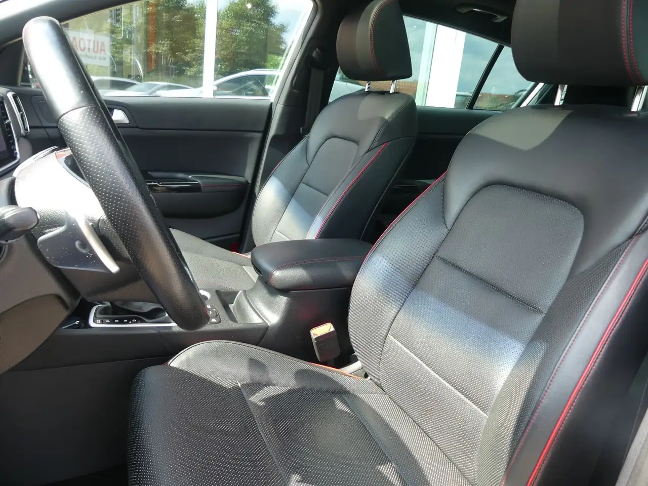 Kia Sportage GT-Line 4WD Panorama*Leder*ab 249€, миниатюра 12