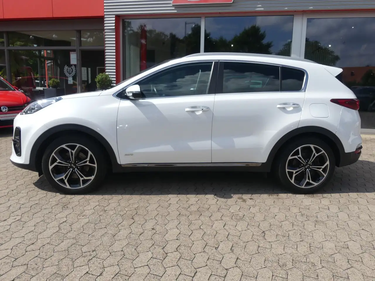 Kia Sportage GT-Line 4WD Panorama*Leder*ab 249€, миниатюра 3