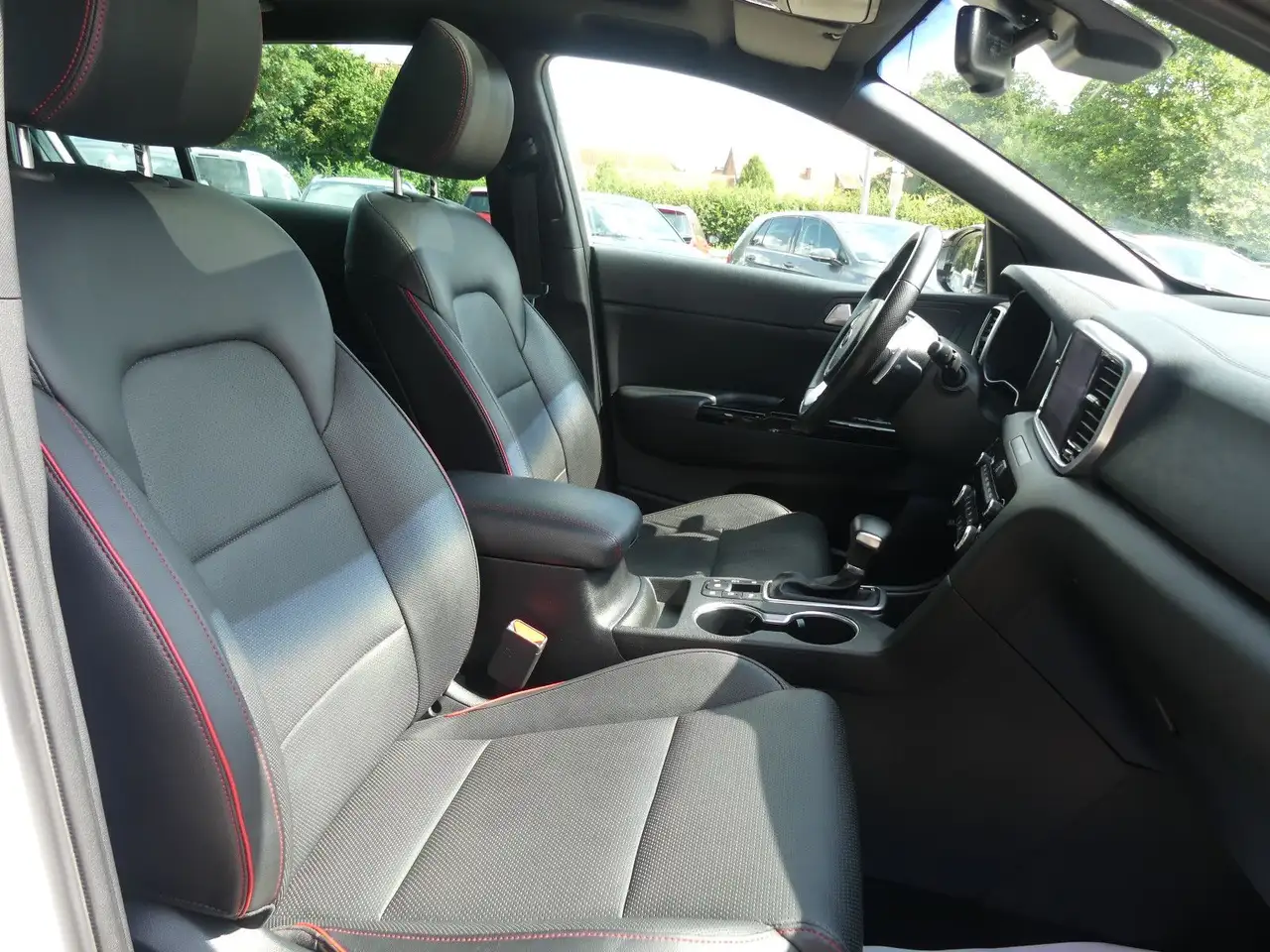 Kia Sportage GT-Line 4WD Panorama*Leder*ab 249€, миниатюра 24