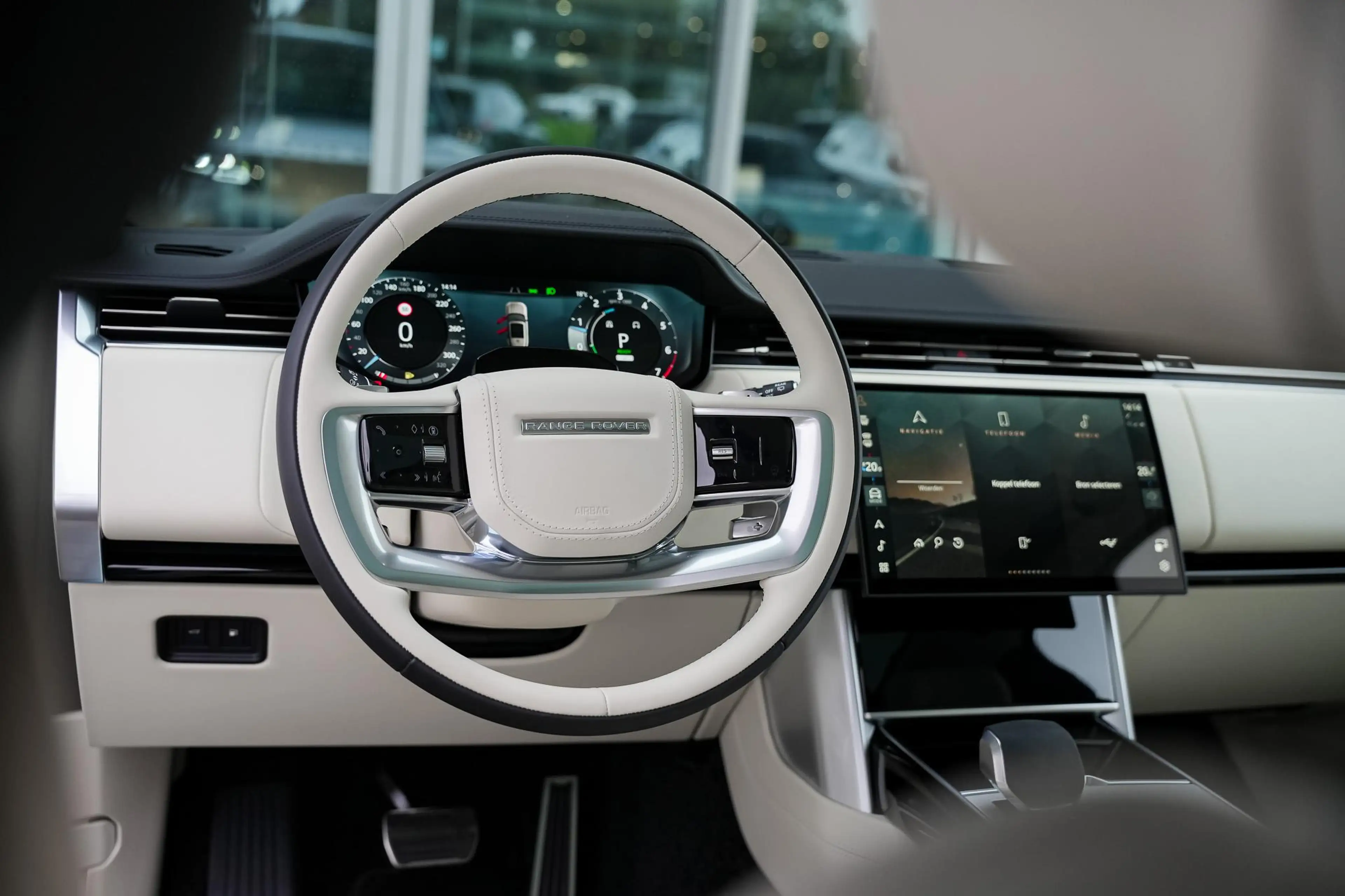 Land Rover Range Rover 3.0 P550e Autobiography l Flux Silver l Elekrische — photo 10