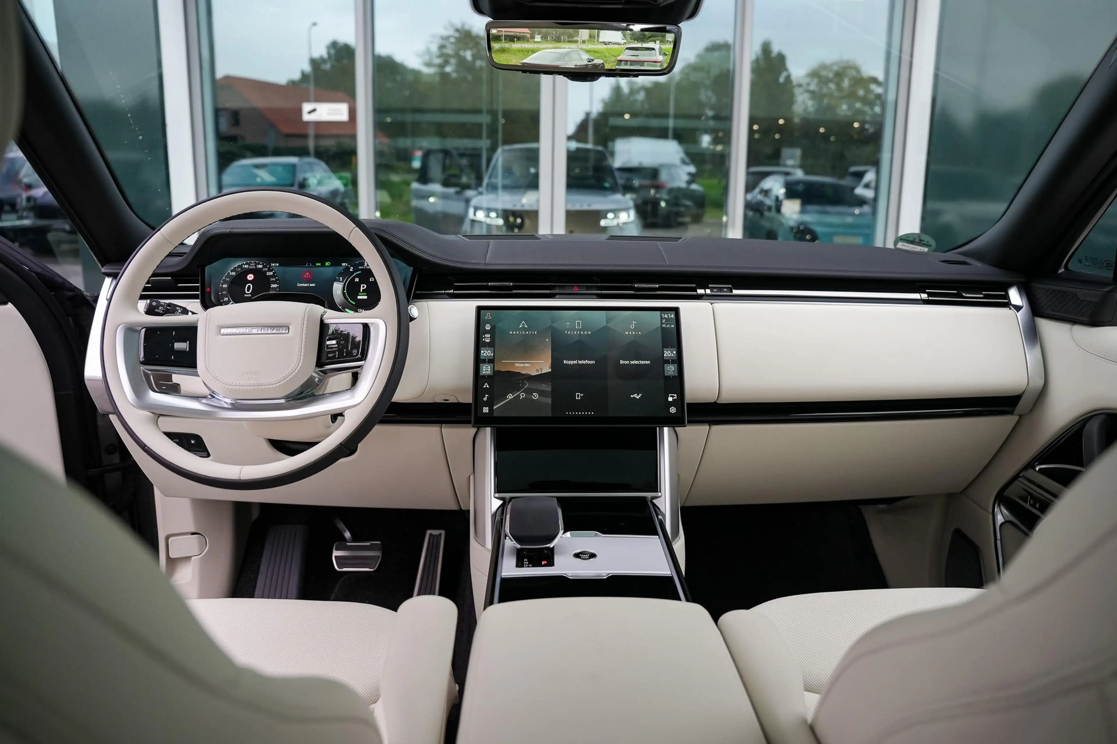 Land Rover Range Rover 3.0 P550e Autobiography l Flux Silver l Elekrische — photo 4