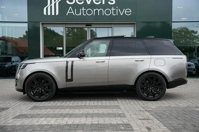 Land Rover Range Rover view 5