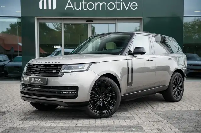 Land Rover Range Rover view 2
