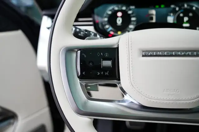 Land Rover Range Rover view 11