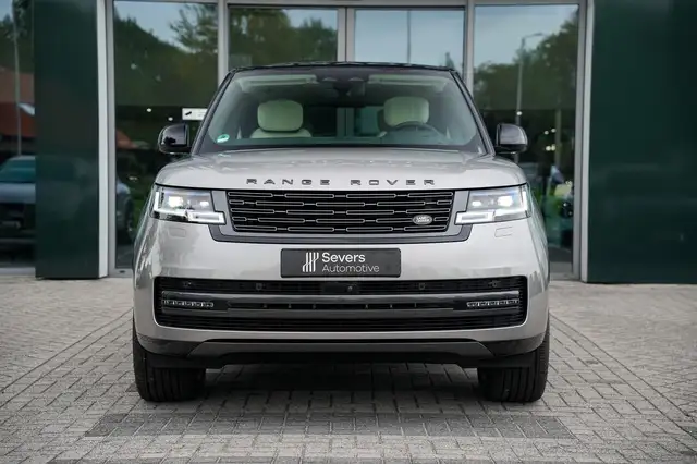 Land Rover Range Rover view 8