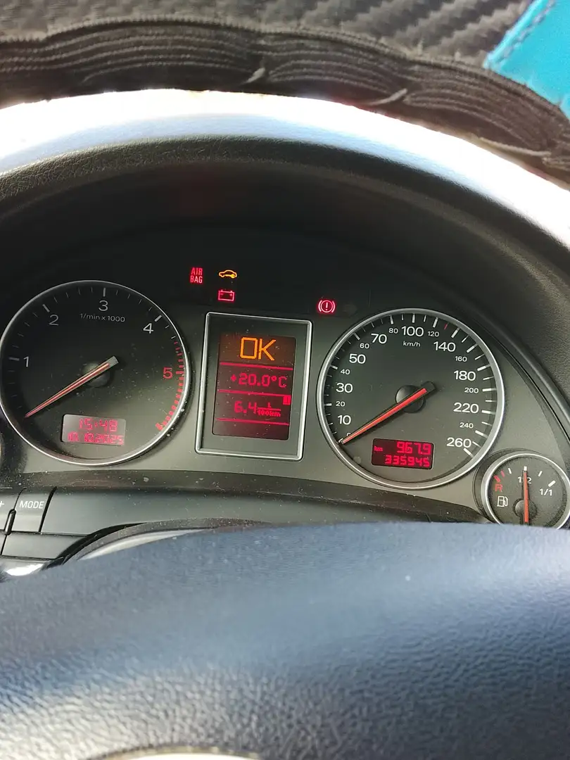 Audi A4 1.9TDI 6 vel. - 2