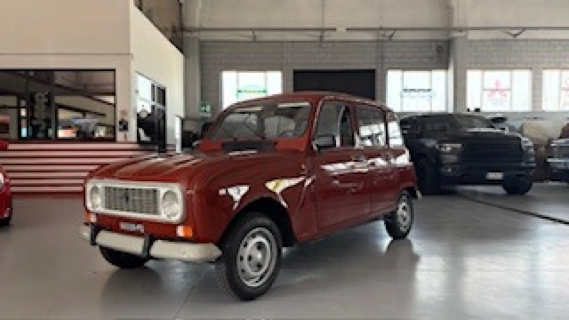 Renault R 4 TL RESTAURATA Bruin - 1