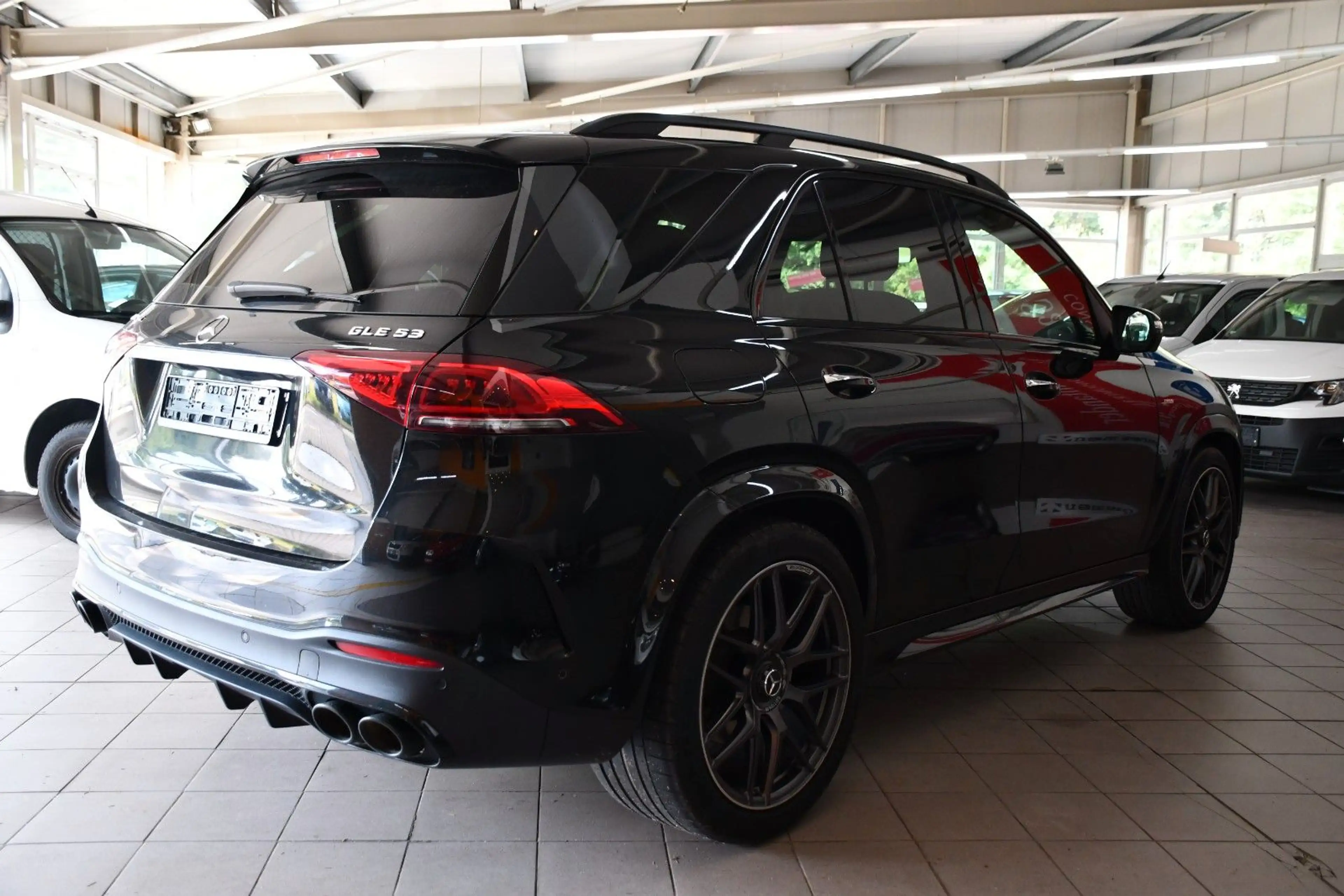 Mercedes-Benz GLE 53 AMG GLE AMG GLE 53 4Matic+ Edition 55 — photo 4