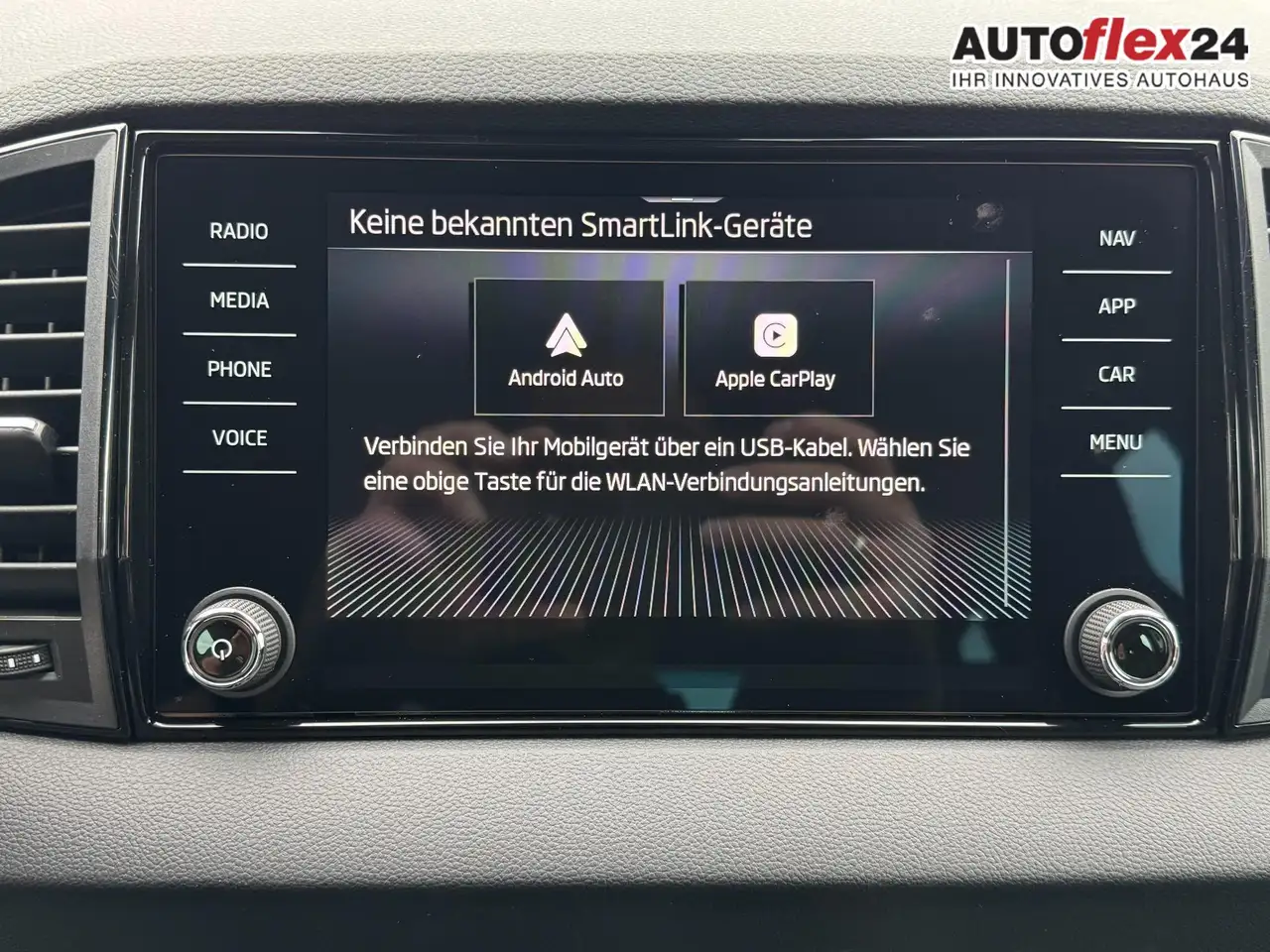 Skoda Karoq Sportline 1,5 TSI DSG 2ZKlimaautomatik Canton A..., миниатюра 22