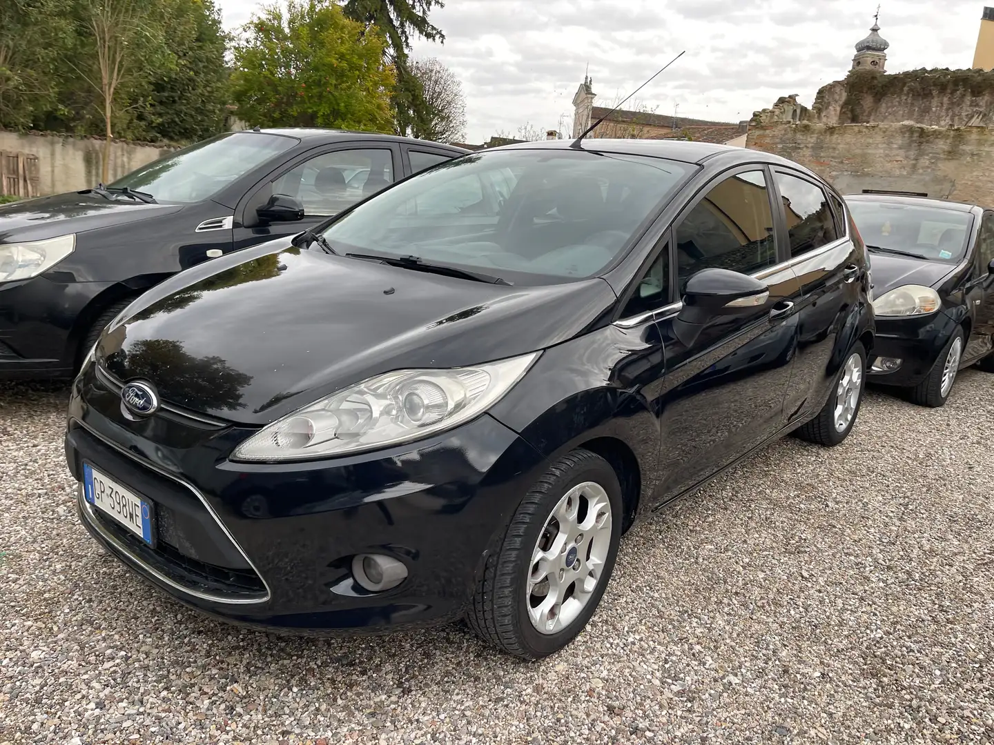 Ford Fiesta Fiesta 5p 1.3 Ghia Nero - 2
