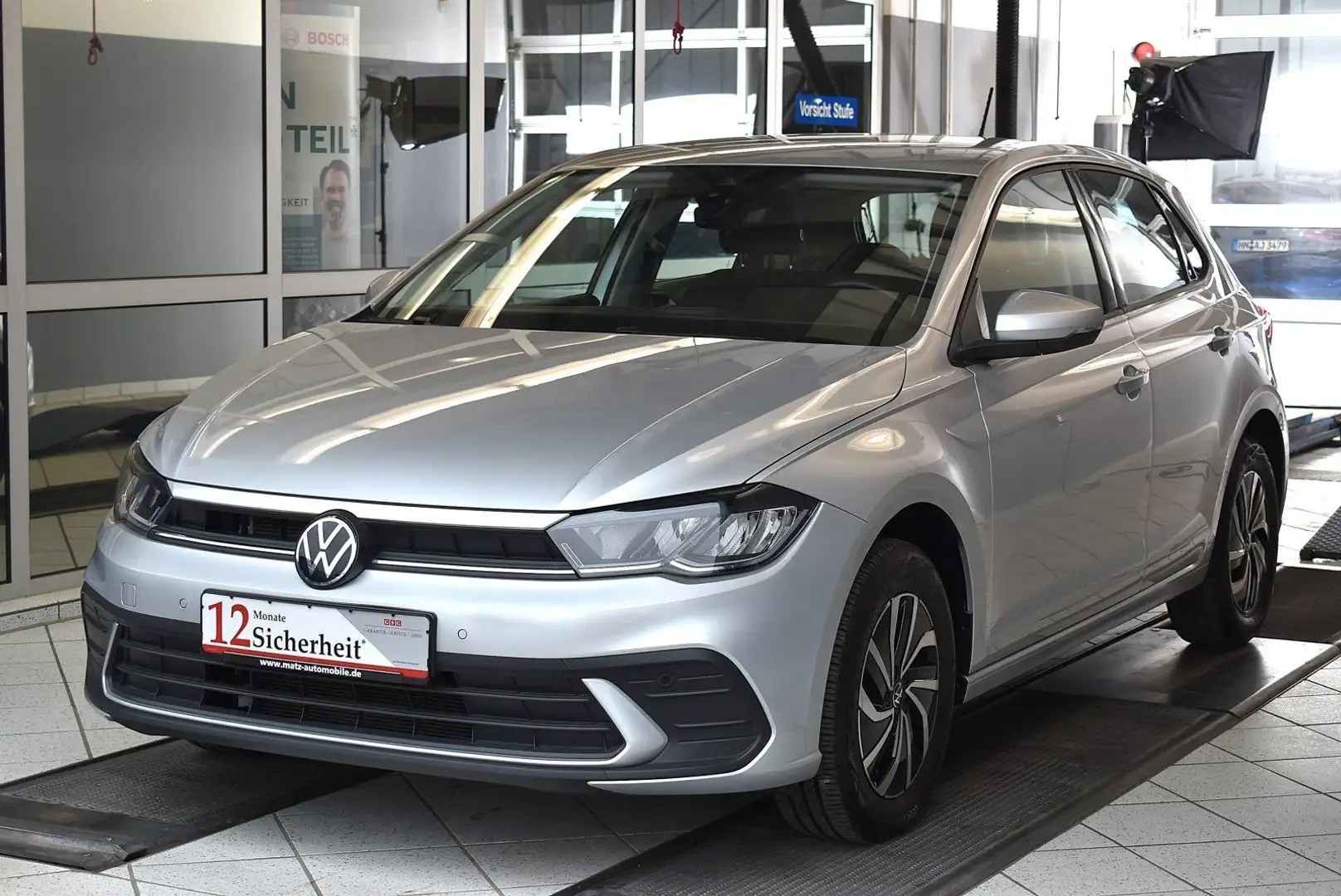 Volkswagen Polo 1.0 TSI Life DSG*PDC*Alu Silber - 1