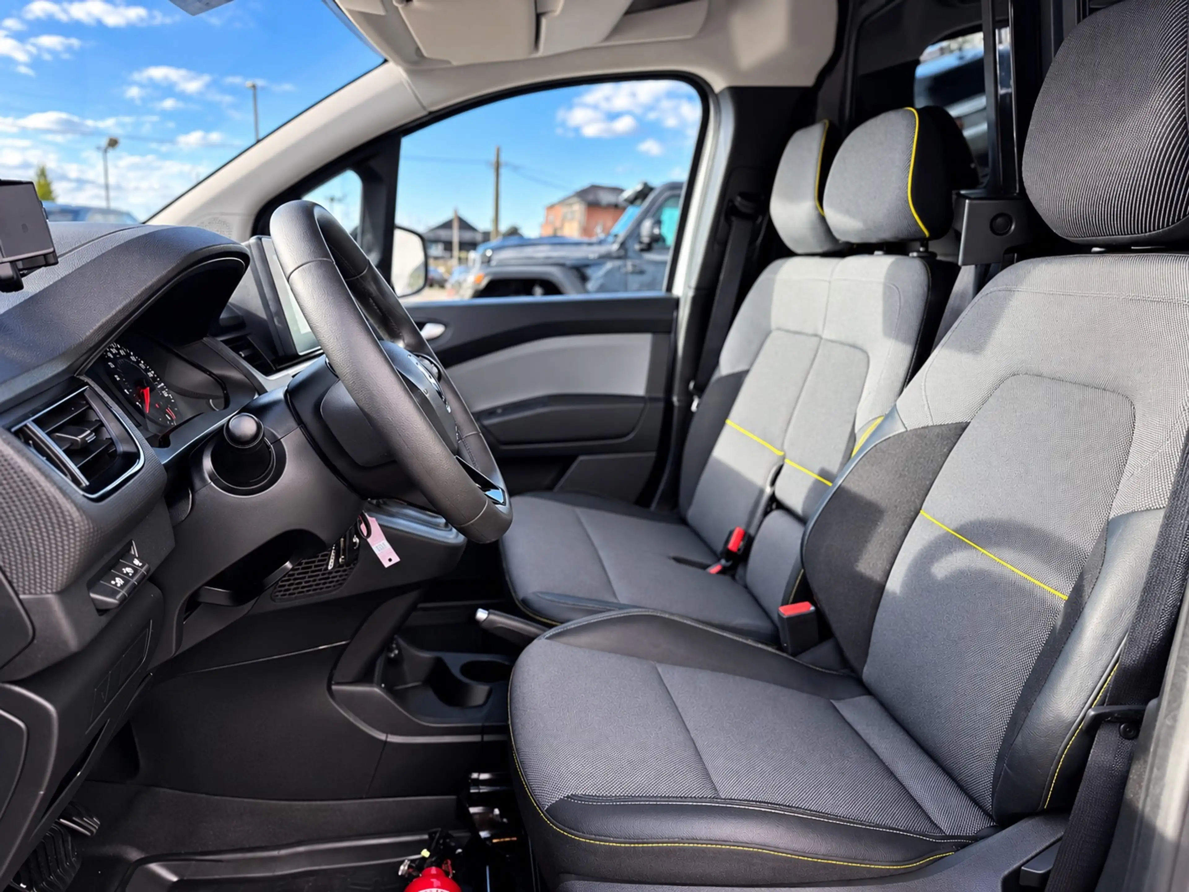 Renault Kangoo 1.5 dCi EDC Utilitaire — photo 9
