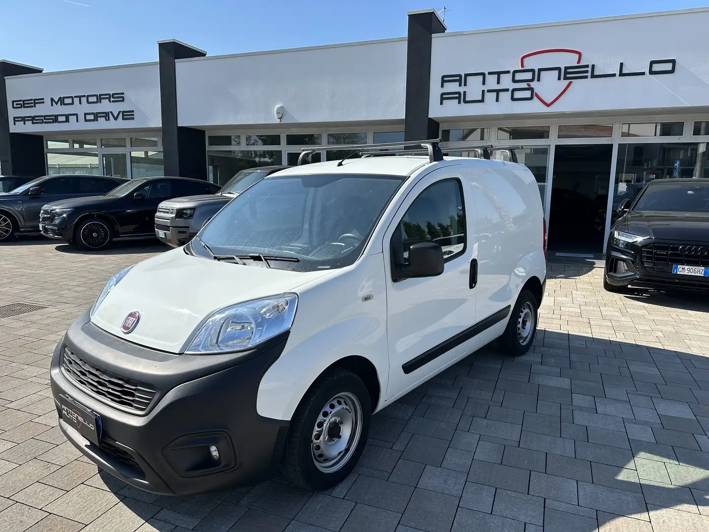 Fiat Fiorino 1.3 MJT CARGO SX Blanc - 1