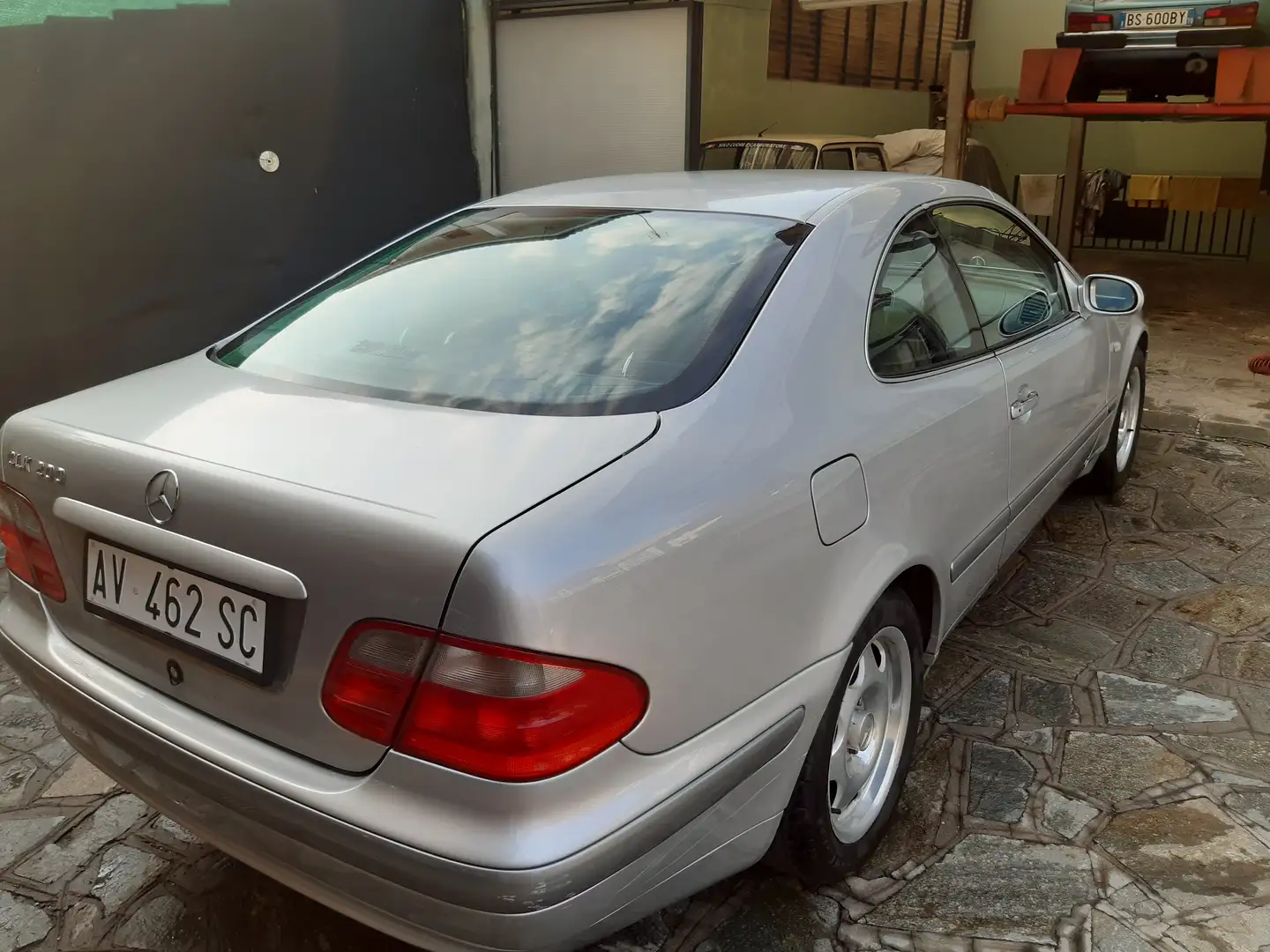 Mercedes-Benz CLK Argent - 2