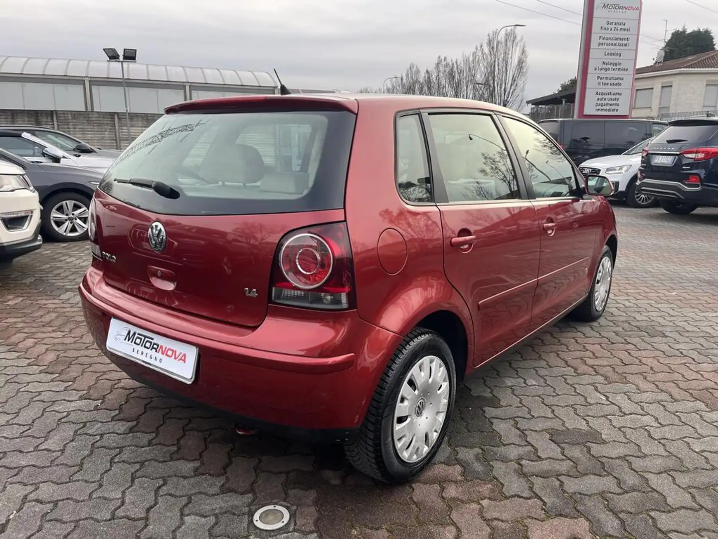 Volkswagen Polo 1.4 Comfortline 80cv 5p Rot - 2