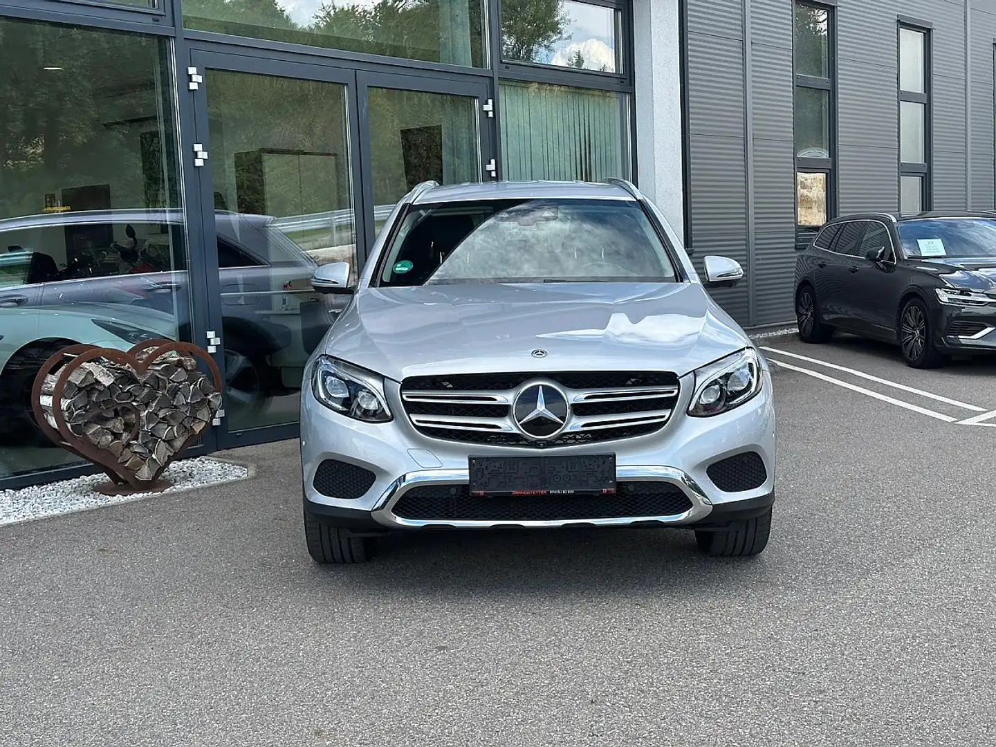 Mercedes-Benz GLC 250 4MATIC Aut. Silber - 2