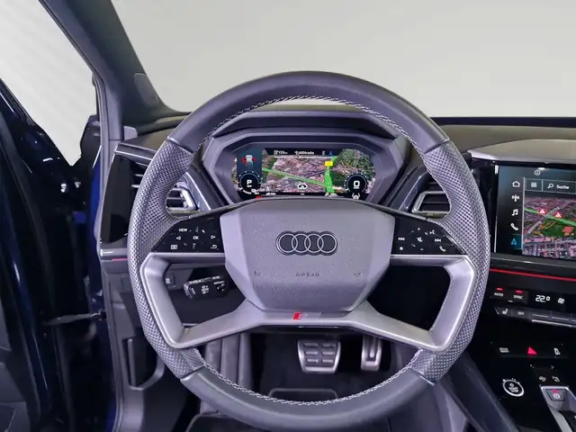 Audi Q4 E-Tron view 13