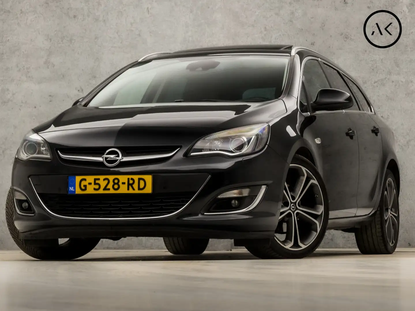 Opel Astra Sports Tourer 1.6 Turbo Sport 170Pk Automaat (SCHU Noir - 1