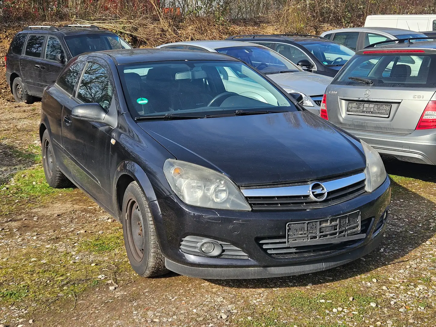 Opel Astra Edition Schwarz - 2