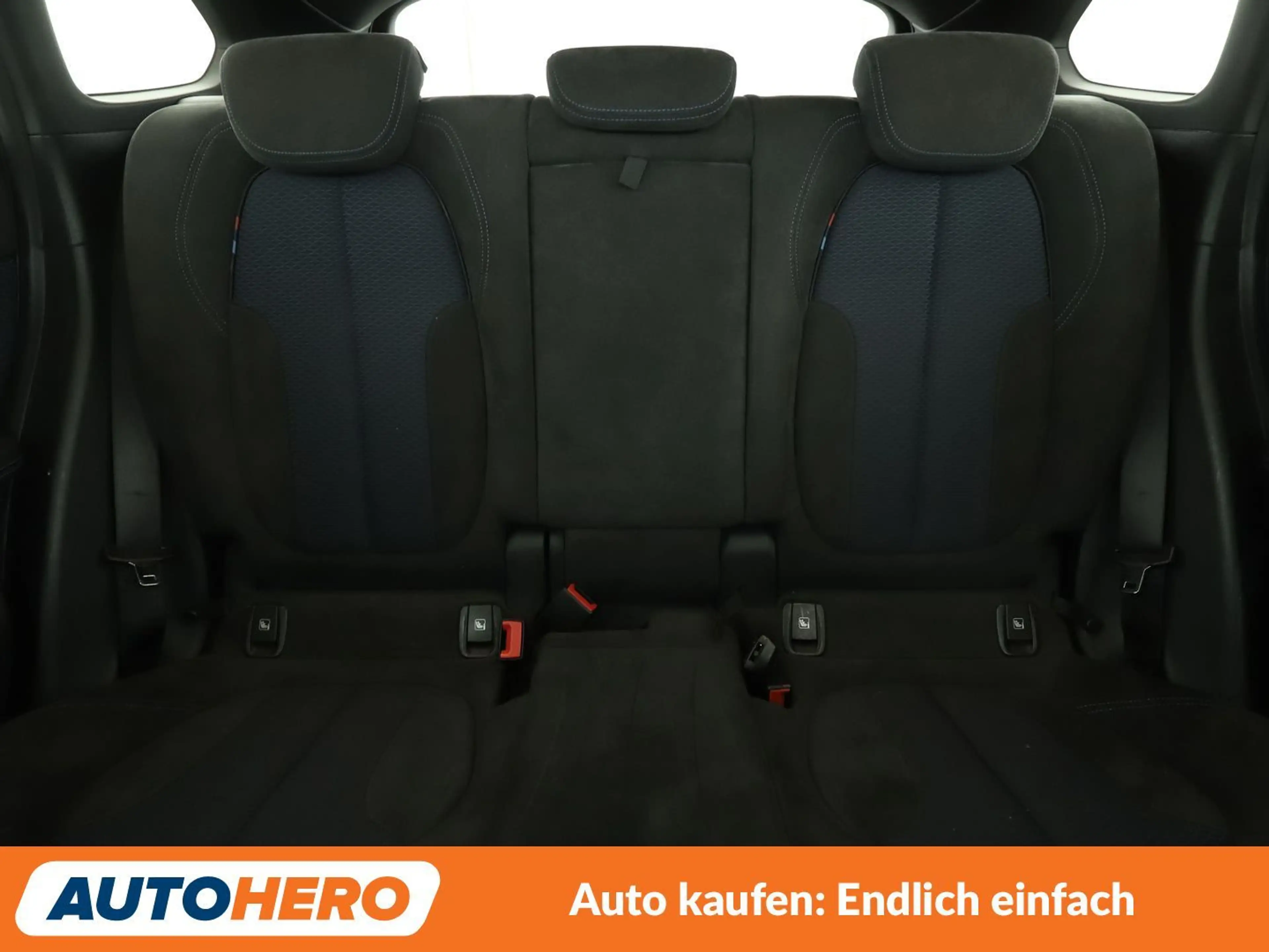 BMW X1 sDrive 20i M Sport Aut.*NAVI*PDC*SHZ* — photo 15