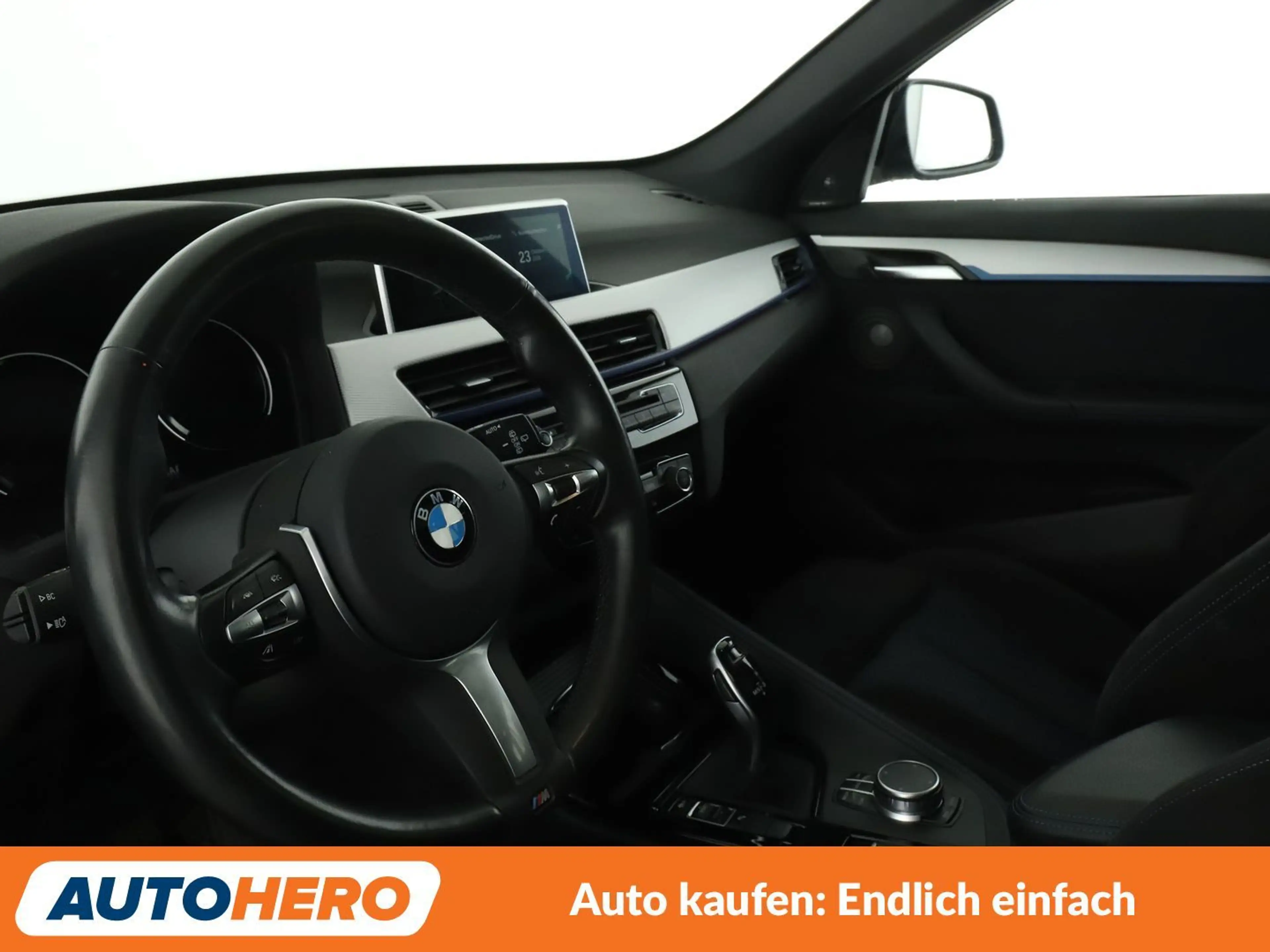 BMW X1 sDrive 20i M Sport Aut.*NAVI*PDC*SHZ* — photo 11