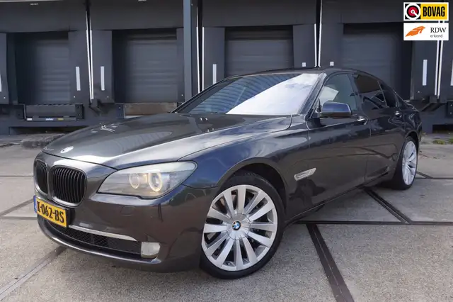 BMW 740 7-serie 740i