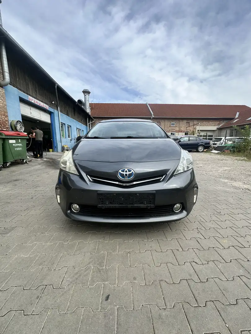 Toyota Prius+ Toyota Prius Plus 1,8 WVT-i Hybrid - 1