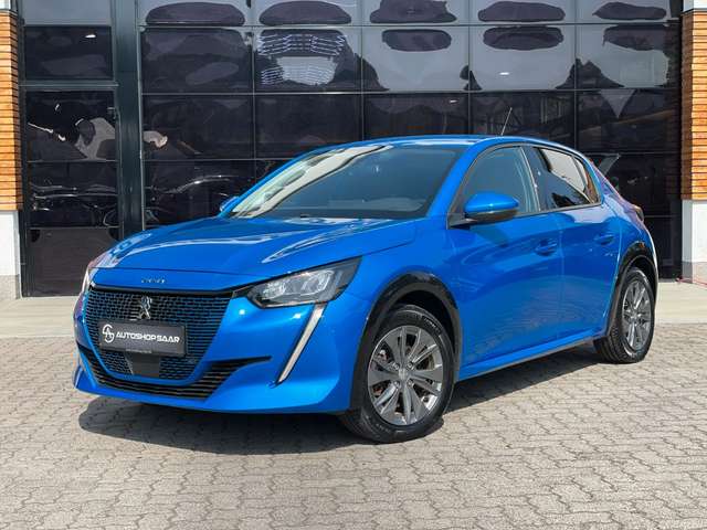 Peugeot 208 e- Allure 26000tkm!!/Kamera/Navi