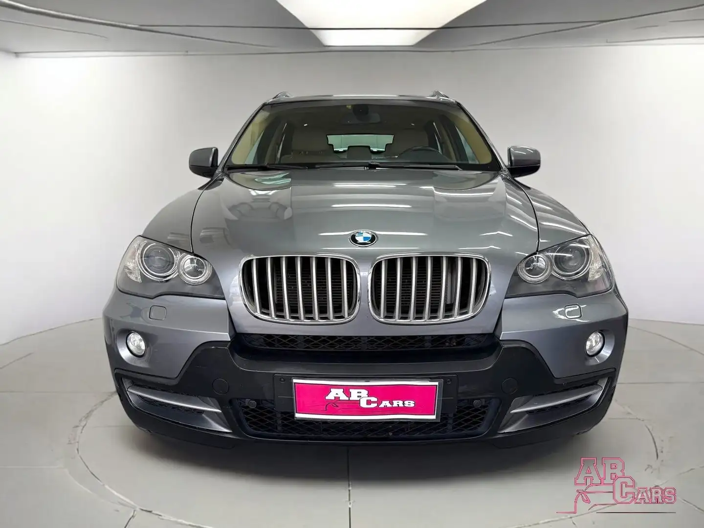 BMW X5 X5 xDrive35d Futura Grijs - 2