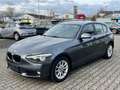 BMW 120 d Limousine Grau - thumbnail 1
