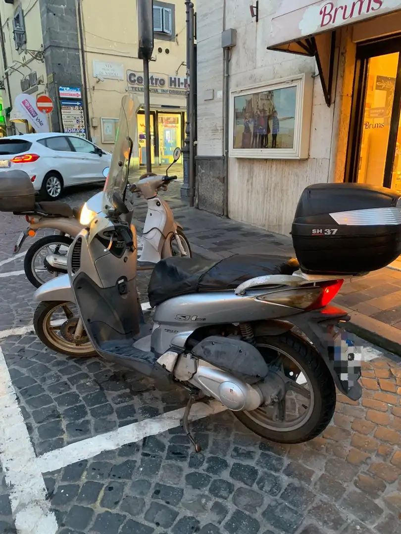Honda SH 150i ABS Ezüst - 2