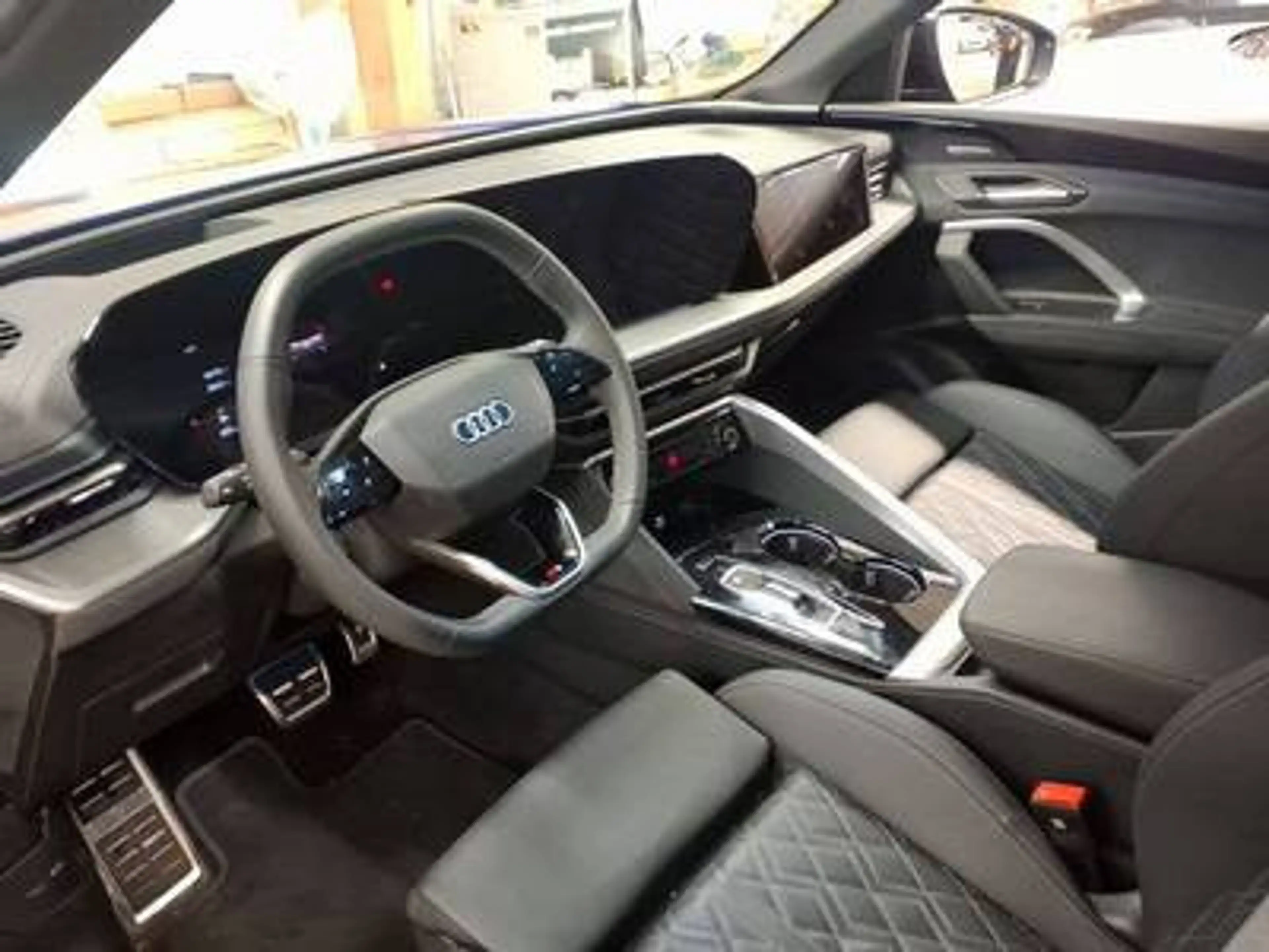 Audi SQ5 TFSI quattro +AHK+360°+MEMORY+ — photo 3