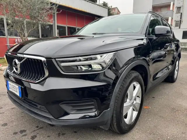 2021 Volvo XC40 in Black for sale