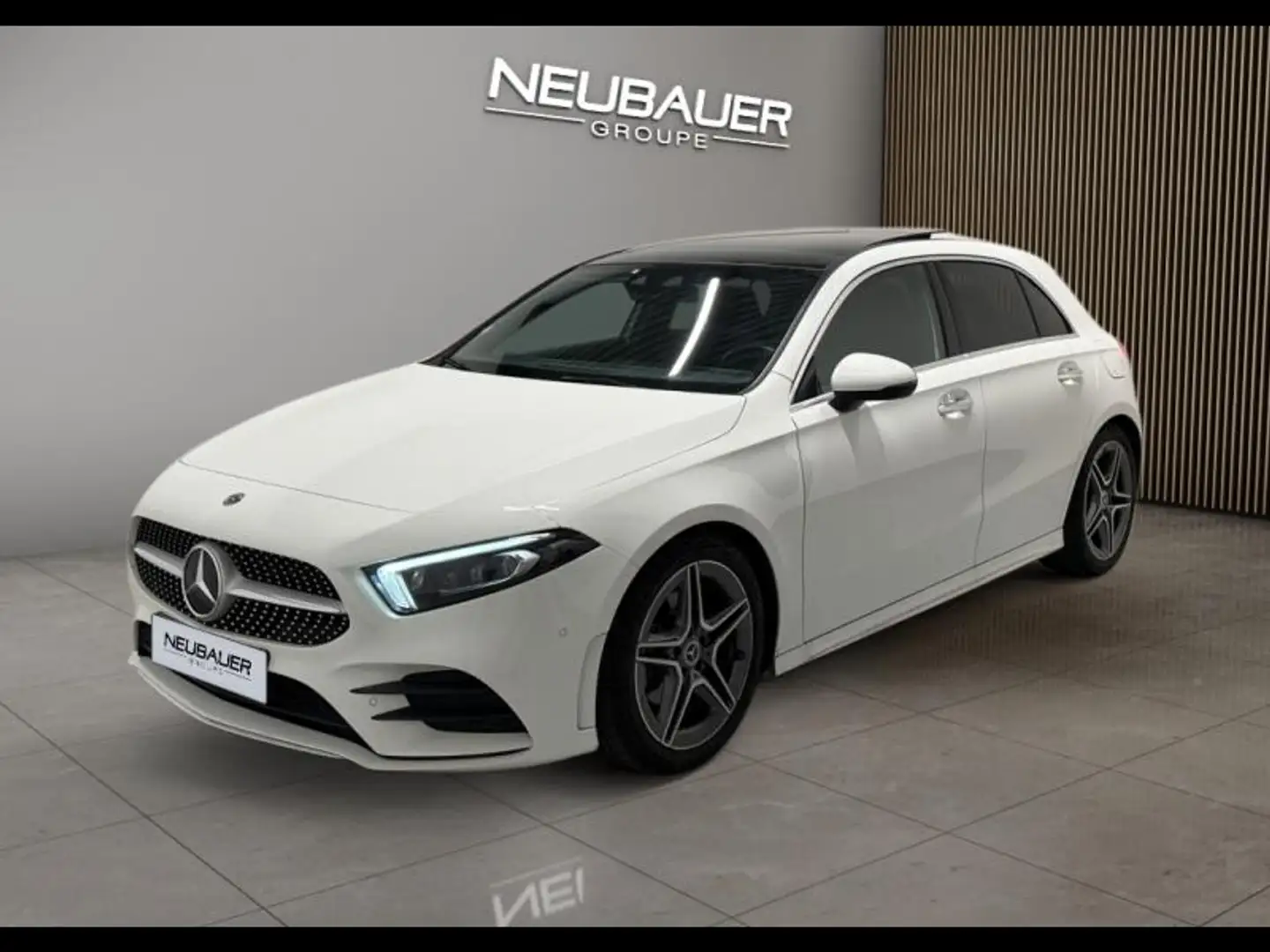 Mercedes-Benz A 200 200 163ch AMG Line 7G-DCT Blanc - 1
