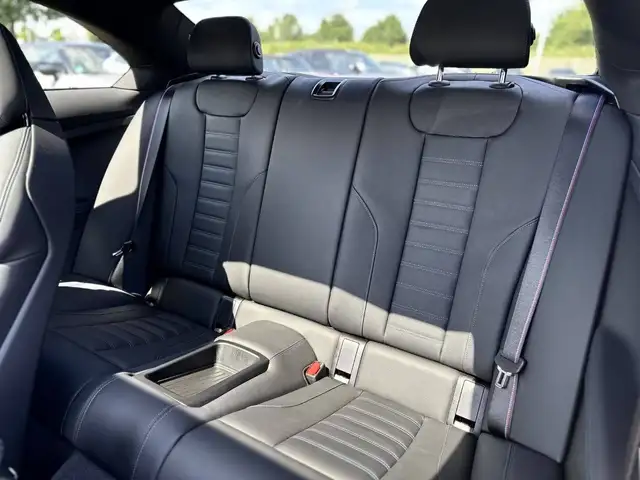 BMW M2 view 14