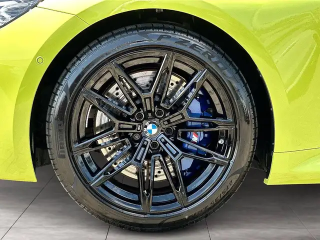 BMW M2 view 7