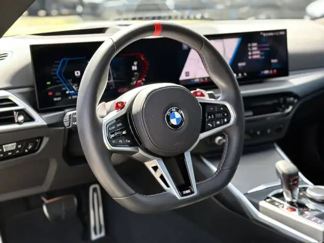 BMW M2 view 8