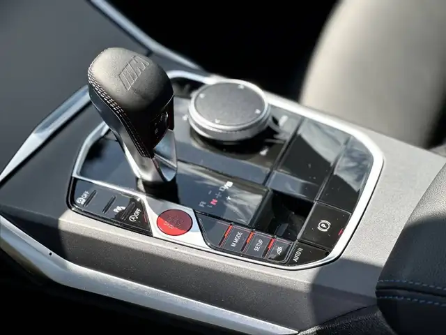 BMW M2 view 12