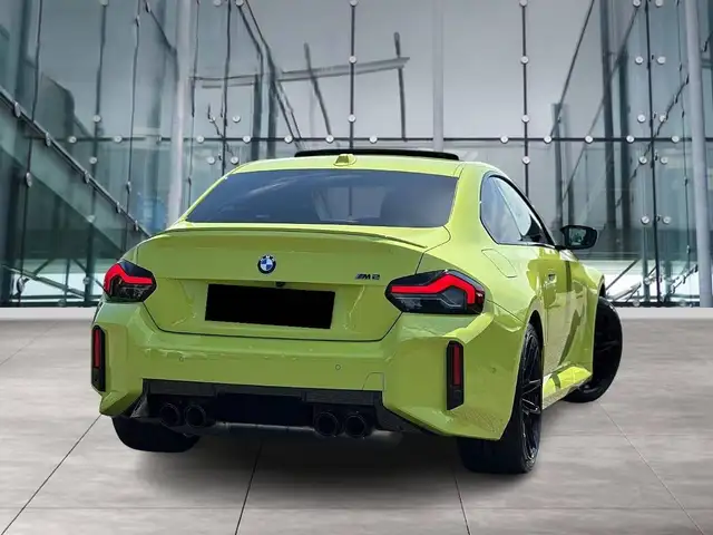 BMW M2 view 5