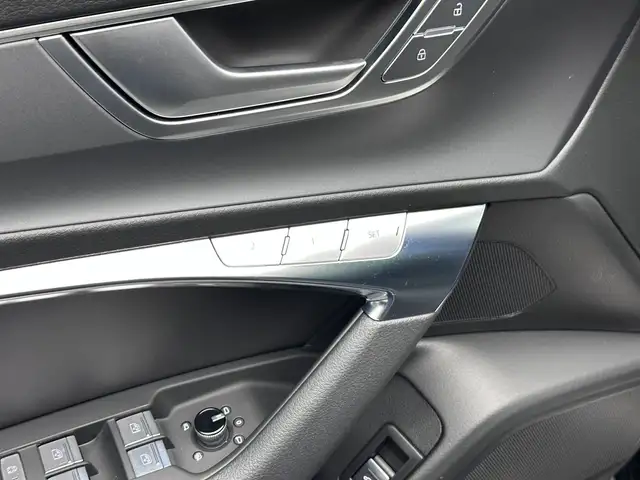 Audi A6 view 15